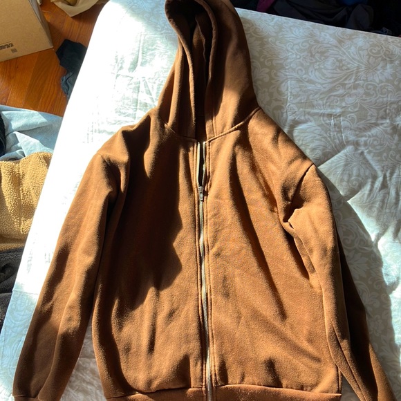 Hanes chocolate brown zip up sweatshirt || Size small || condition: like new - Picture 1 of 1